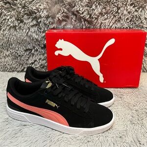 Women's Vikky V3 Casual Sneakers